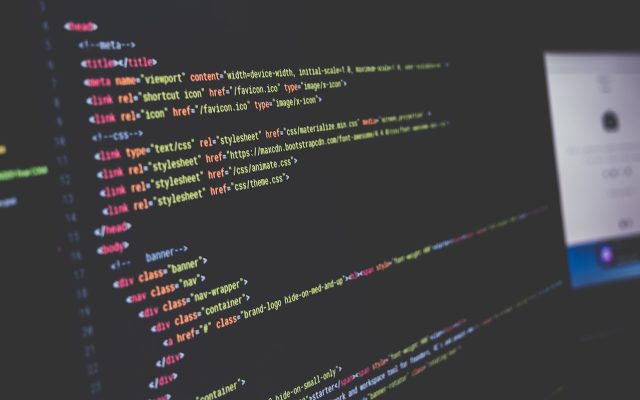 Framework-urile web populare în 2026: ce merită învățat