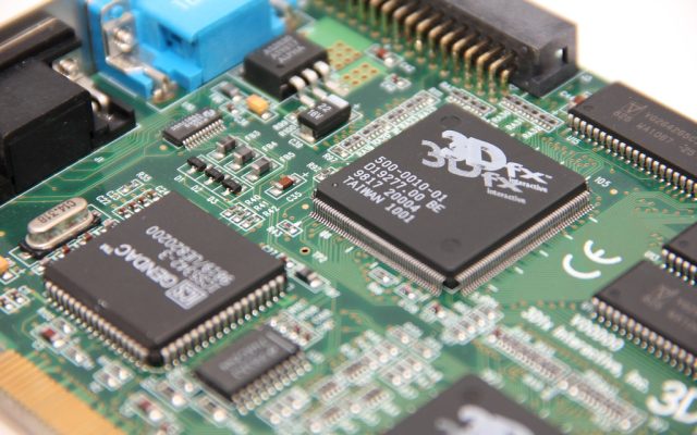 GPU vs CPU: care este diferența și când contează