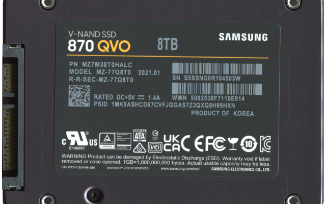 SSD NVMe vs SATA: ce alegi pentru viteză maximă în 2026